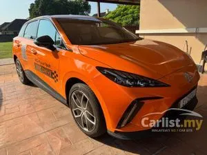 2024 MG 4 Lux Extended Range Hatchback