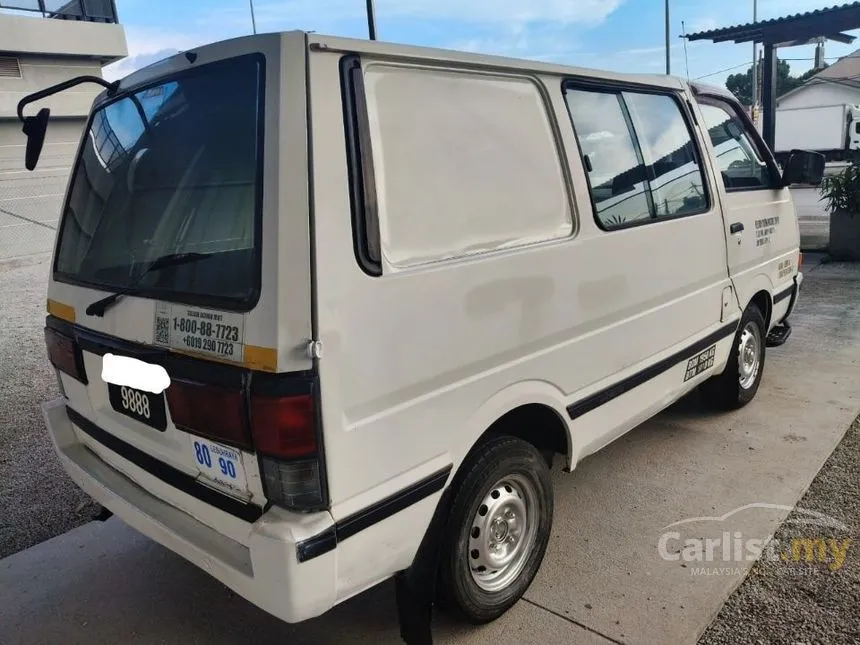 2005 Nissan Vanette Semi-Panel Van