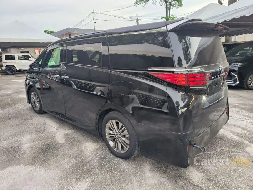 2024 Toyota Alphard Z 7-Seater MPV