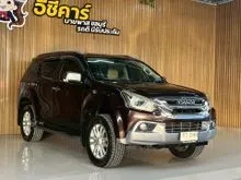 2017 Isuzu MU-X 3.0 (ปี 13-19) DVD 4WD SUV