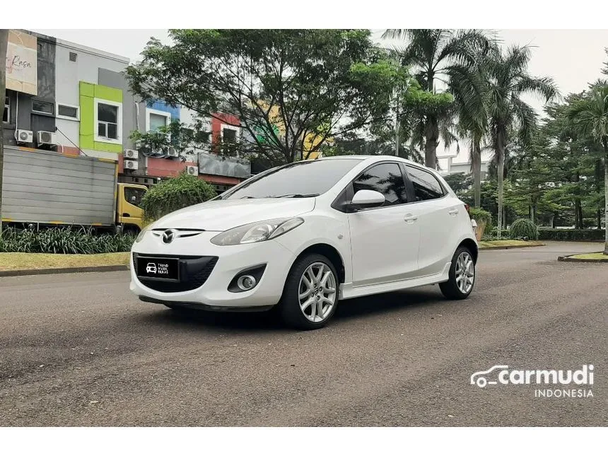 2012 Mazda 2 S Hatchback