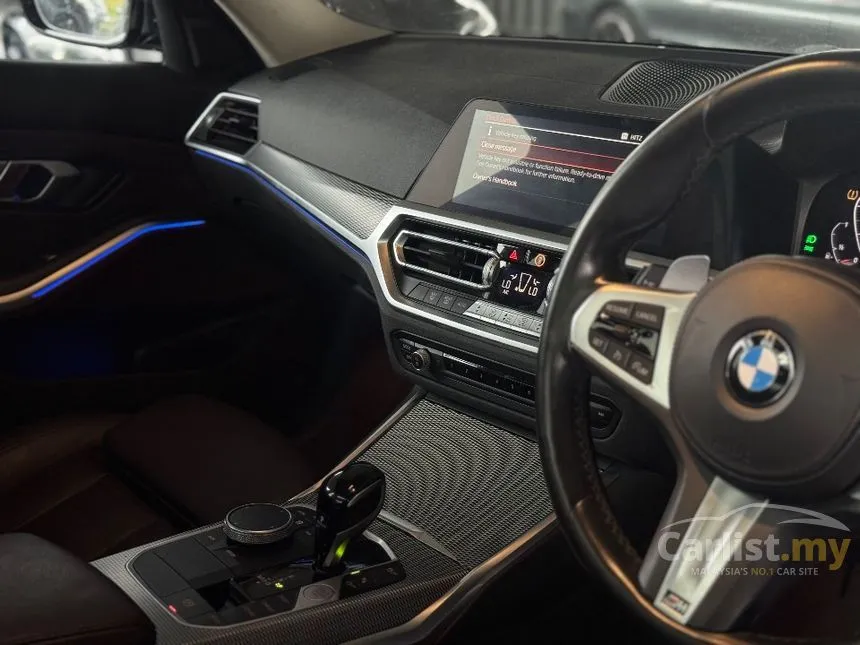 2022 BMW 330Li M Sport Sedan