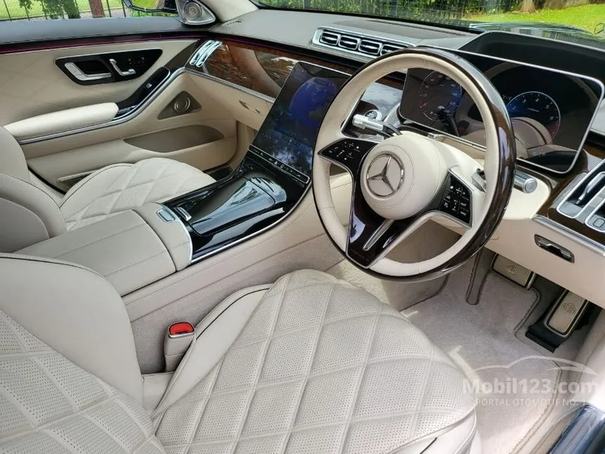 2023 Mercedes-Maybach S580 4MATIC+ Sedan