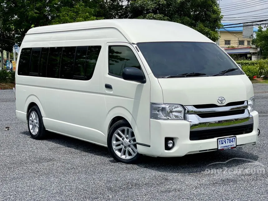 2013 Toyota Hiace D4D Van