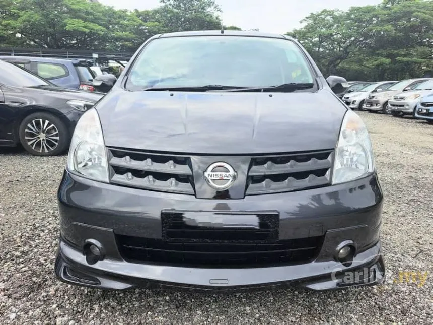 2011 Nissan Grand Livina Luxury MPV
