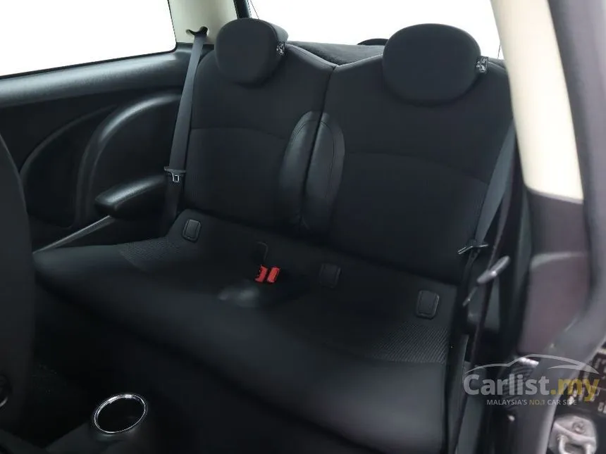 2011 MINI Cooper S Hatchback