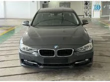 2013 BMW 320i 2.0 Sport Line Sedan [Buy & Drive Condition]