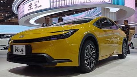 Toyota Prius Hybrid sedang Dipersiapkan, Tetap Meluncur di Indonesia pada 2024