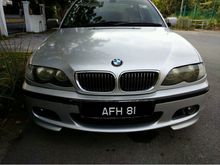 2004 BMW 318i 2.0 Sedan (A)
