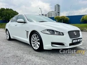 2014 Jaguar XF 2.0 Luxury Sedan