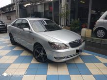 2005 Toyota Camry 2.4 V Sedan