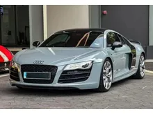 2010 Audi R8 5.2 Quattro FSI Coupe