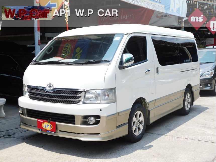 Toyota Ventury 2010 V 2.7 in กรุงเทพและปริมณฑล Automatic Van สีขาว for