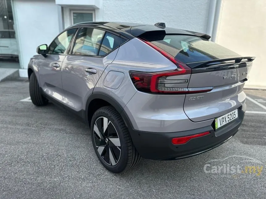 2025 Volvo EC40 SUV
