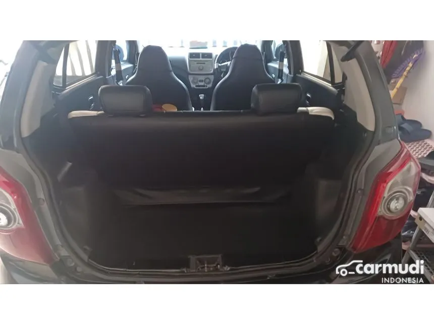 2017 Daihatsu Ayla X Airbag Hatchback