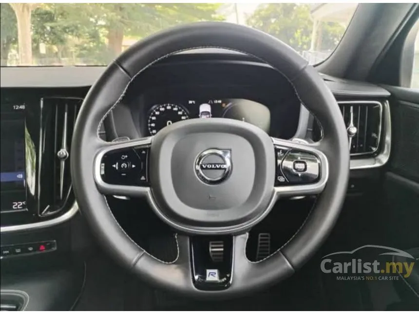 2020 Volvo S60 Recharge T8 R-Design Sedan