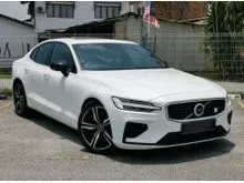 2020 Volvo S60 2.0 Recharge T8 R-Design Sedan