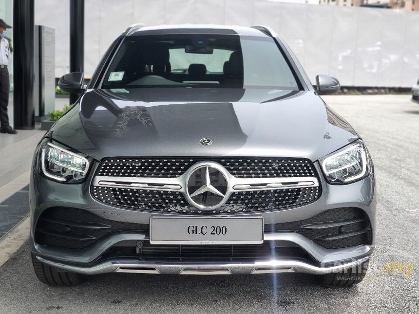 Mercedes-Benz GLC200 2020 AMG 2.0 in Kuala Lumpur Automatic SUV 