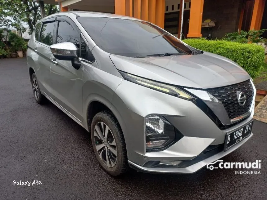 Jual Mobil Nissan Livina 2021 VL 1.5 di DKI Jakarta Automatic Wagon Silver Rp 199.000.000