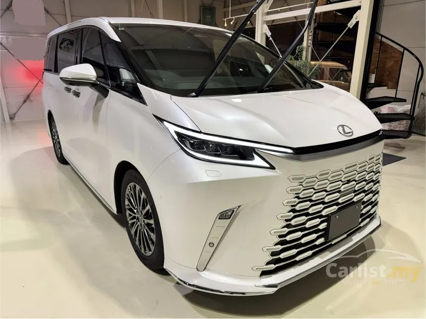 2025 Lexus LM 500h Version L 6 Seater MPV