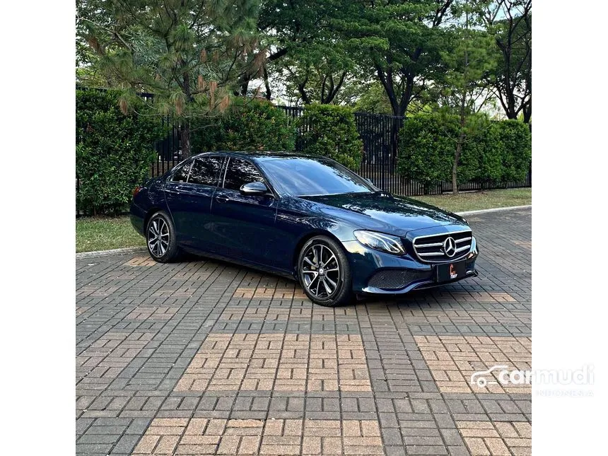 2016 Mercedes-Benz E300 Avantgarde Sedan