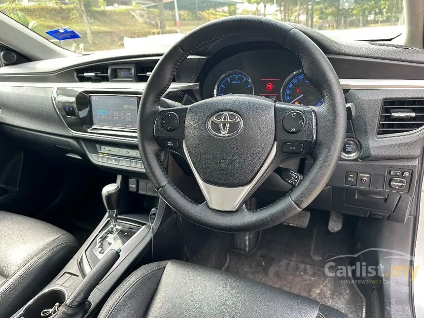 2014 Toyota Corolla Altis V Sedan