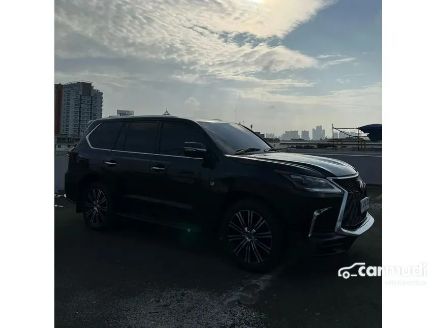 2009 Lexus LX 570 SUV