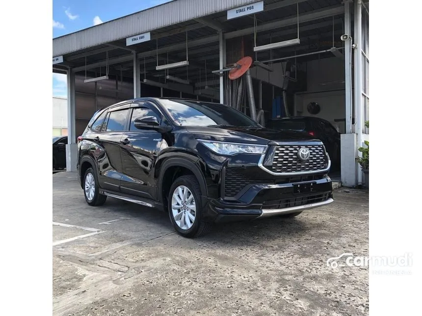 2024 Toyota Kijang Innova Zenix V HV Wagon