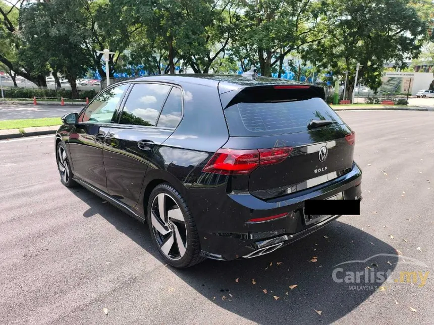 2022 Volkswagen Golf TSI R-Line Hatchback