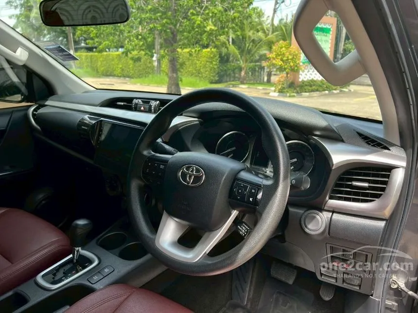 2020 Toyota HILUX REVO E Prerunner Smart Cab Pickup