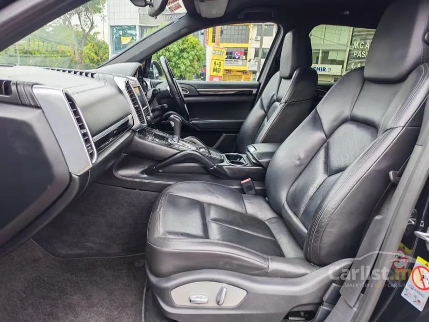 2013 Porsche Cayenne Diesel SUV