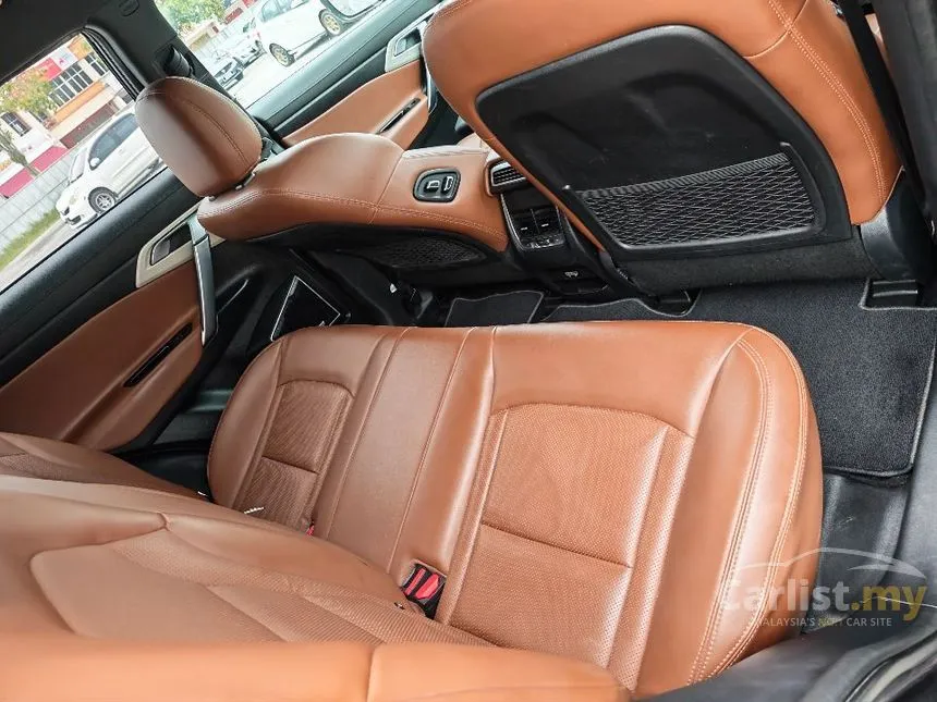 2022 Proton X70 Premium SUV