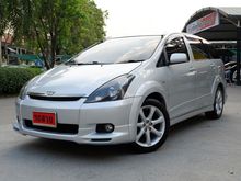 2004 Toyota Wish 2.0 (ปี 03-10) Q Wagon AT