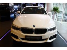 2017 BMW 530i 2.0 M SPORT Sedan (A) with 0% GST