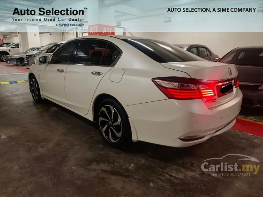 2018 Honda Accord VTi-L Sedan