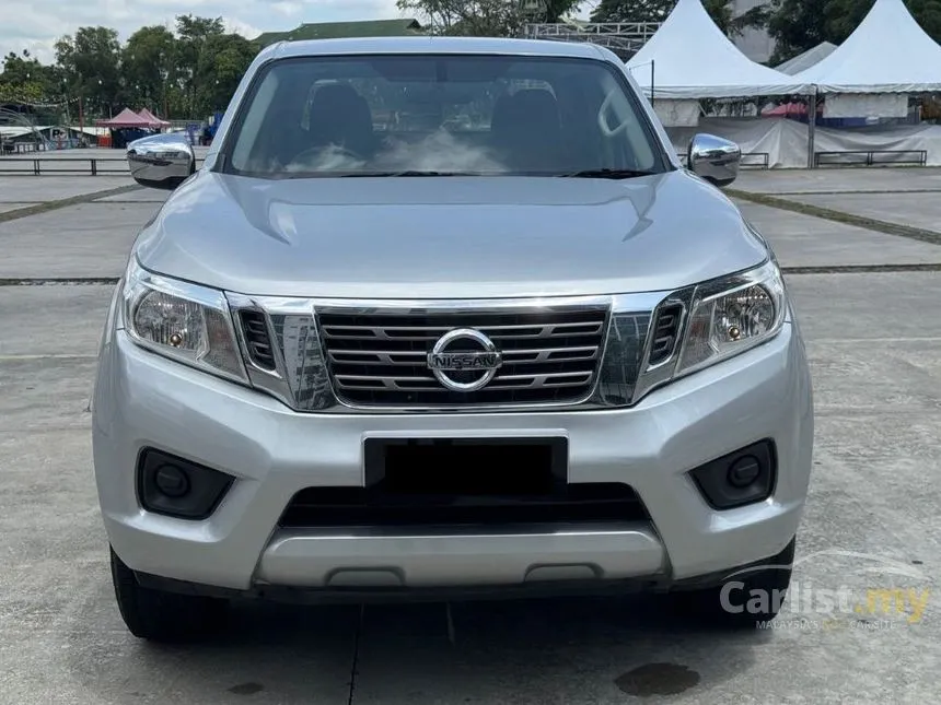 2017 Nissan Navara NP300 SE Dual Cab Pickup Truck