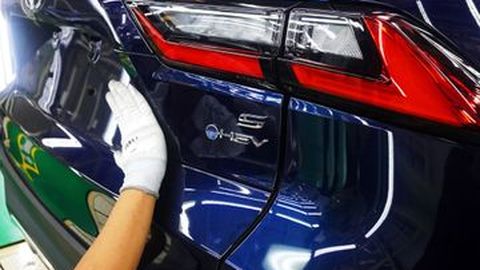 Naik Signifikan! Toyota Mau Ekspor 20 Ribu Mobil Hybrid Rakitan Indonesia pada 2024