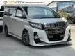 Used 2016 Toyota Alphard 2.5 SC Package MPV FACELIFT 2 YEARS WARRANTY SUNROOF POWER BOOTH HIGH SPEC