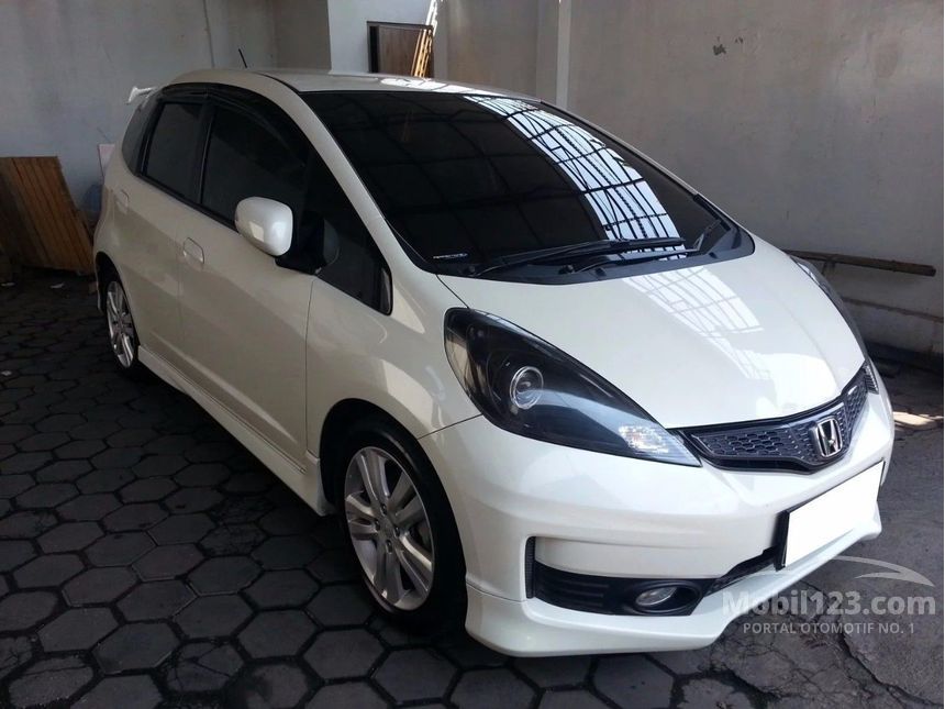 Jual Mobil Honda Jazz 2012 RS 1.5 di Jawa Timur Automatic 