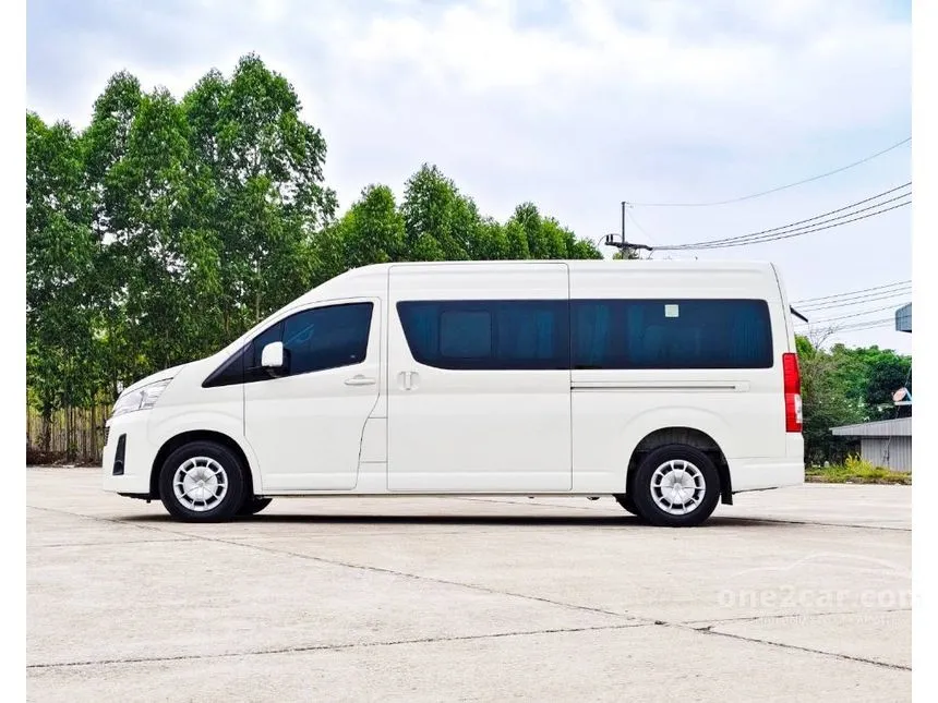 2020 Toyota Commuter Van