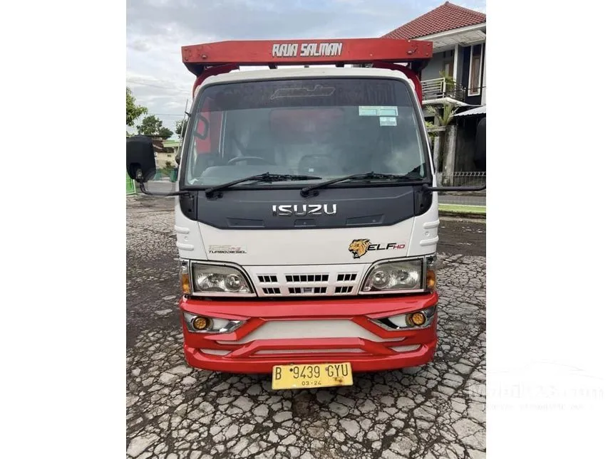 Jual Mobil Isuzu Elf 2019 2.8 di Kalimantan Barat Manual Trucks Putih Rp 370.000.000