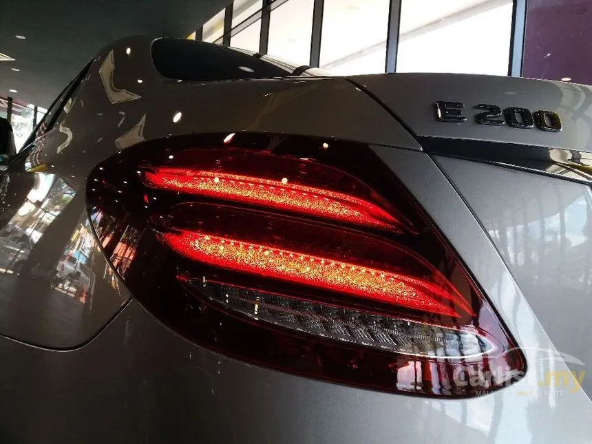 2017 Mercedes-Benz E200 Avantgarde Sedan
