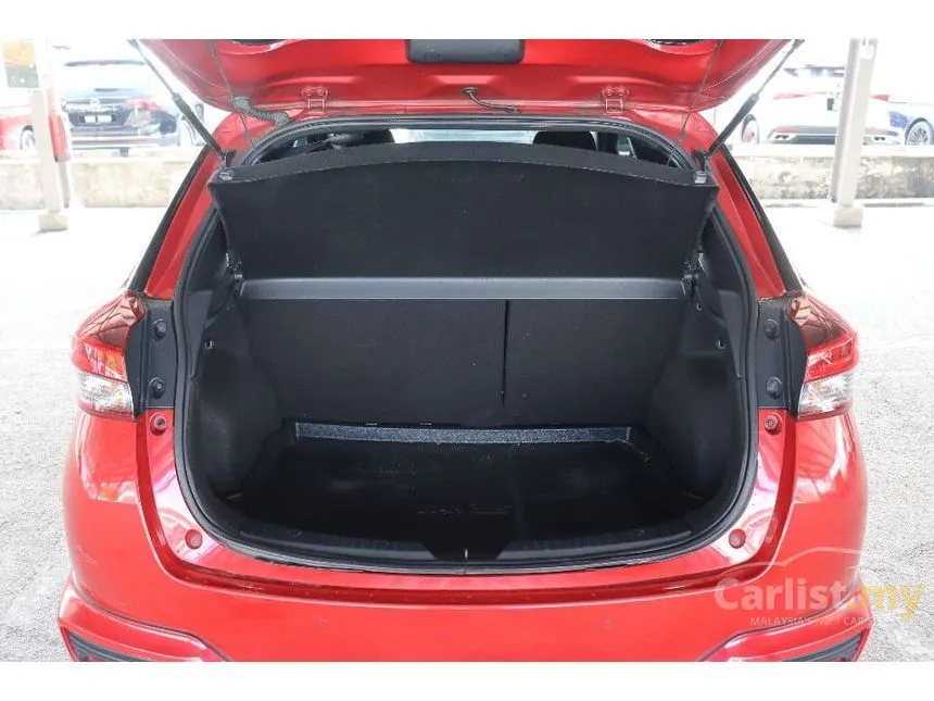 2021 Toyota Yaris E Hatchback