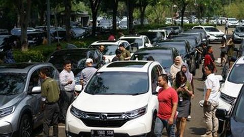 Honda CR-V Turbo 2017 Mulai Masuk Garasi