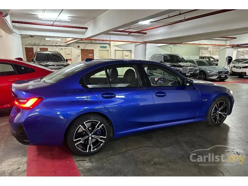 2023 BMW 330e M Sport Sedan