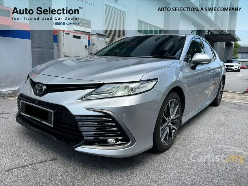 2022 Toyota Camry V Sedan