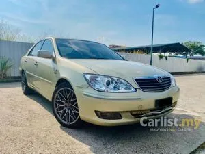 2004 Toyota Camry 2.4 V Sedan