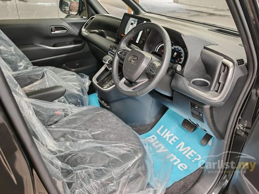 2024 Toyota Voxy S-Z MPV
