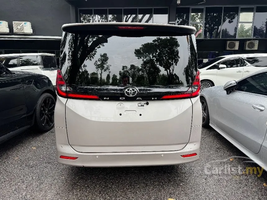 2022 Toyota Noah Z MPV