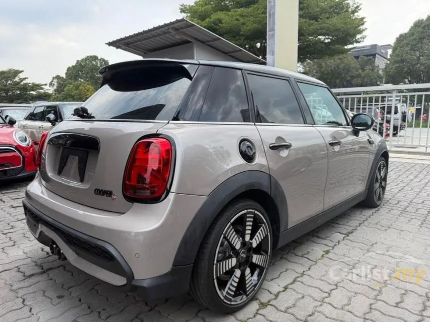 2021 MINI Cooper S 5 Door Hatchback